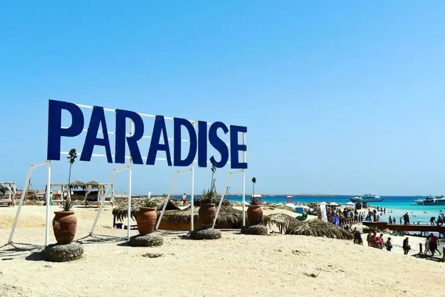 Paradise Island Day Trip: Snorkeling and Relaxation in the Red Sea