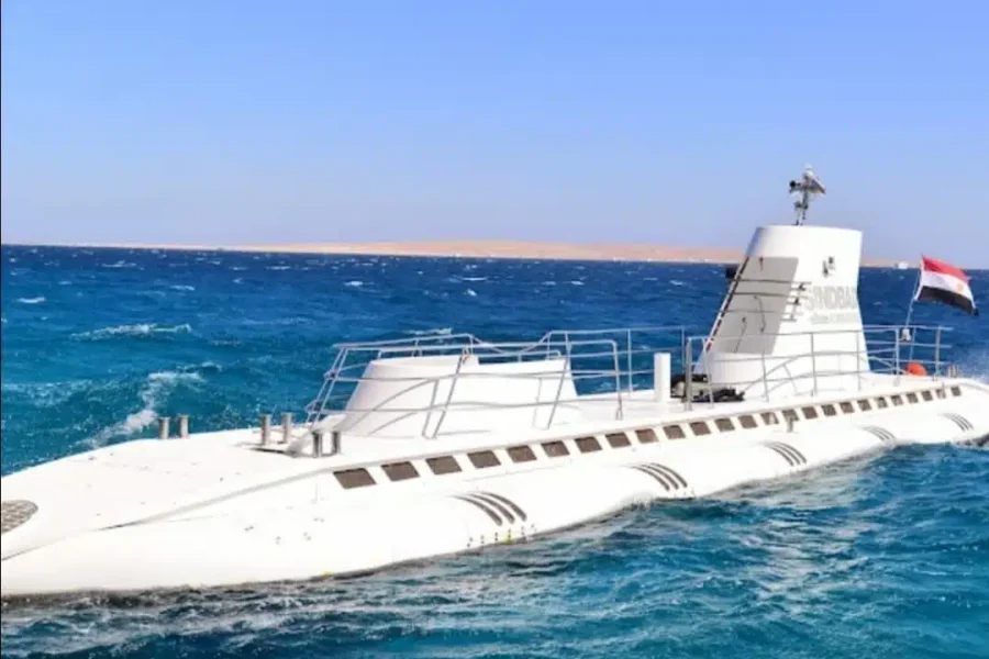 Sindbad Submarine Trip